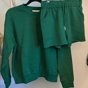 Zenana Fleece Set Size Small Green NWOT